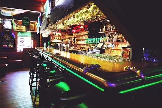 The Queen's Legs Pub