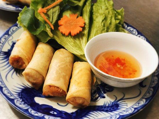 Khue Danh Sallanches Restaurant