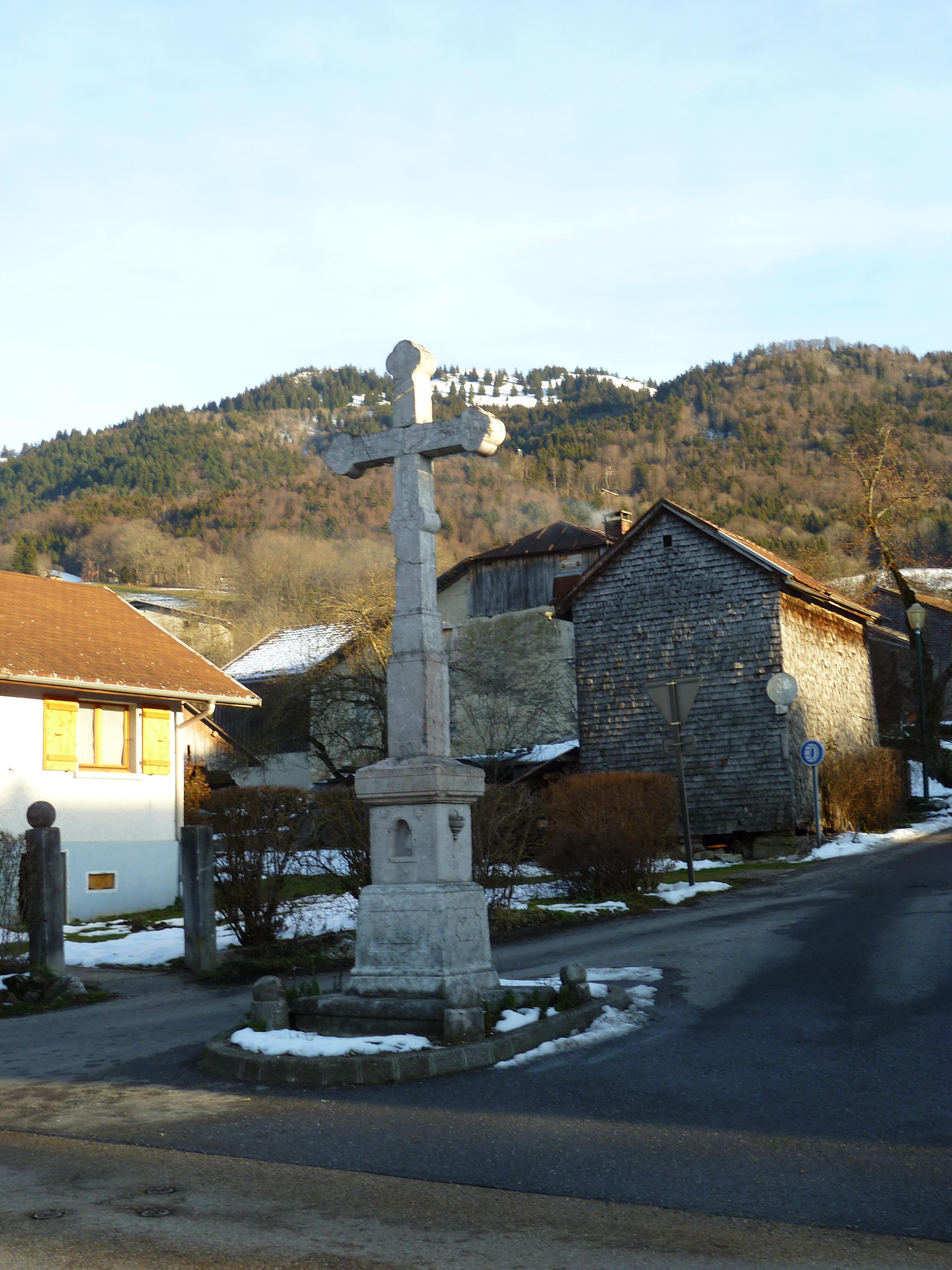 croix de chemin de Villard