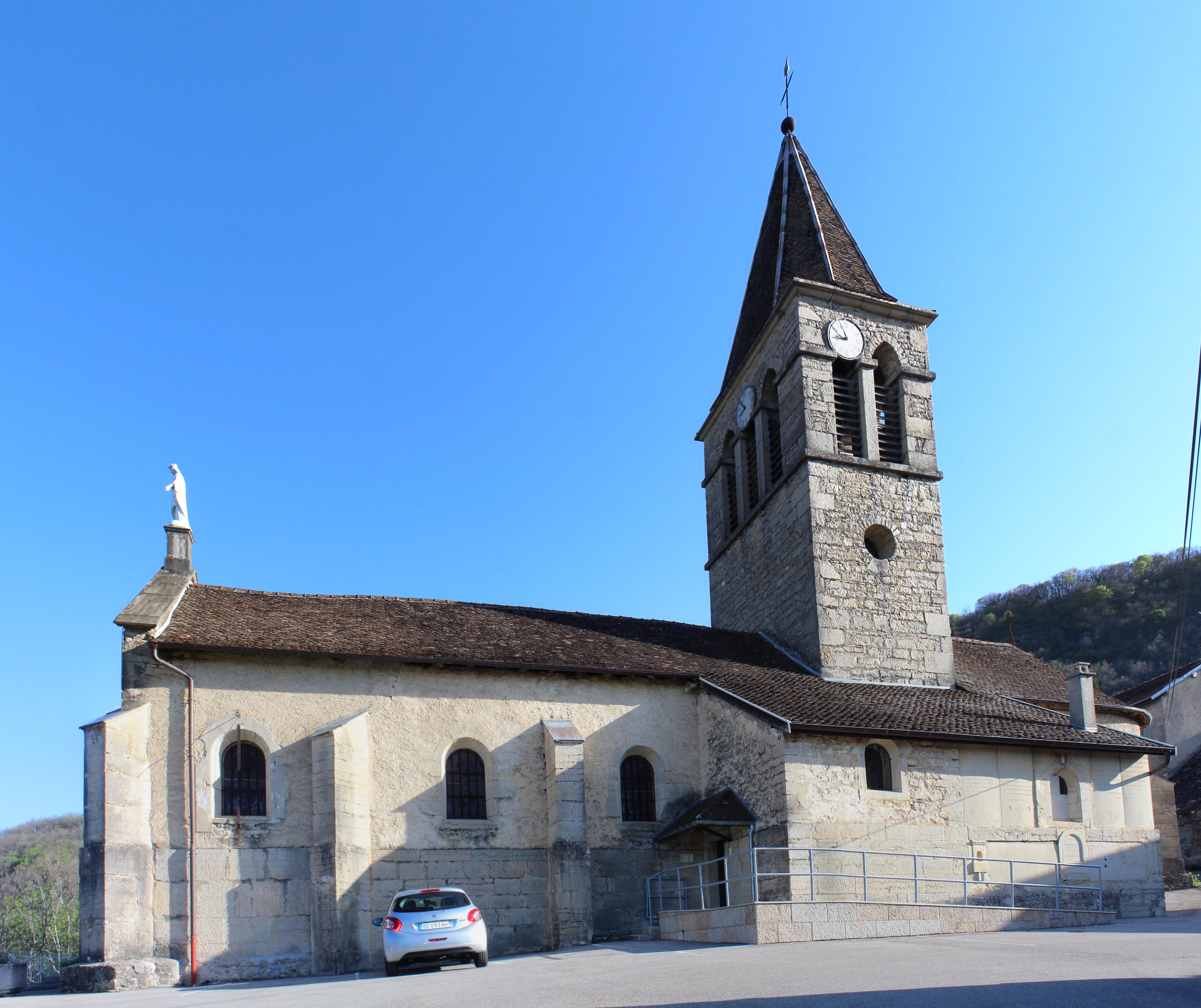 église Saint-Pierre de Serrières-de-Briord