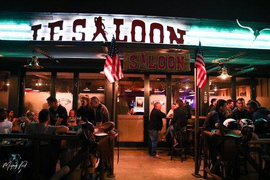 Le Saloon