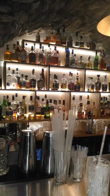 Blue Bird Cocktail Bar