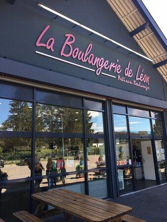 Boulangerie De Leon