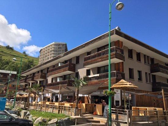 Restaurant Slide Planet