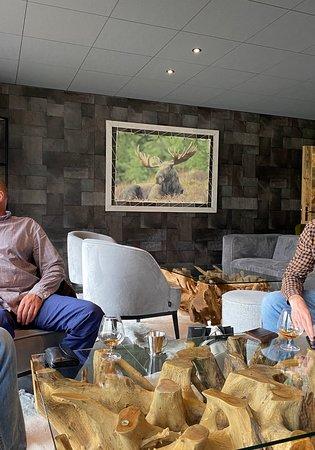 Moose Brasserie Chic