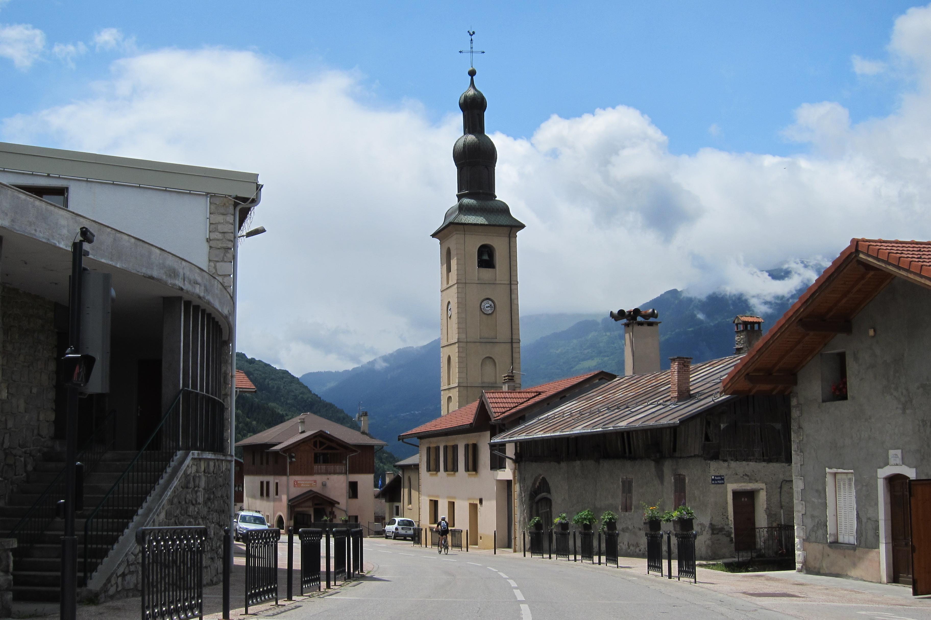 église Saint-Nicolas de Mâcot-la-Plagne