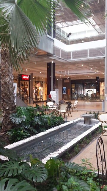 Centre Commercial Espace Candide