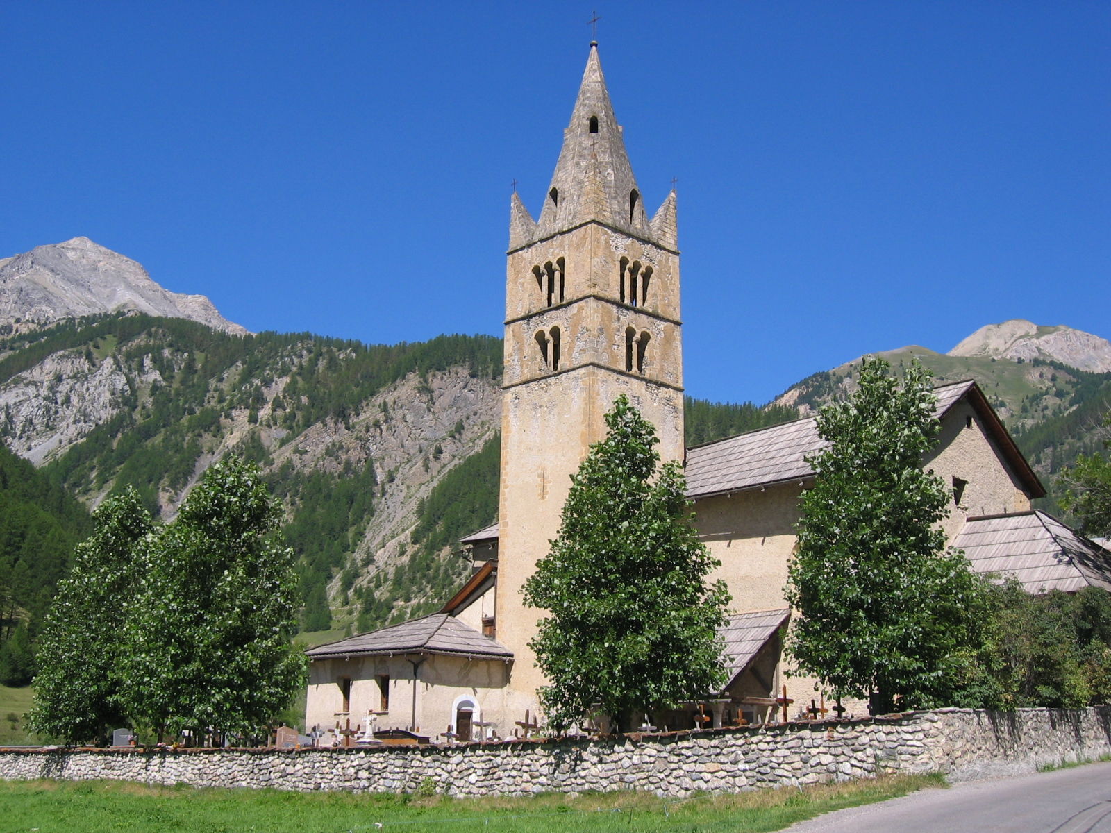 église Saint-Laurent d'Arvieux