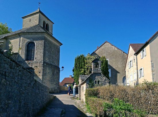 église Saint-Pierre de Chateau-Chalon